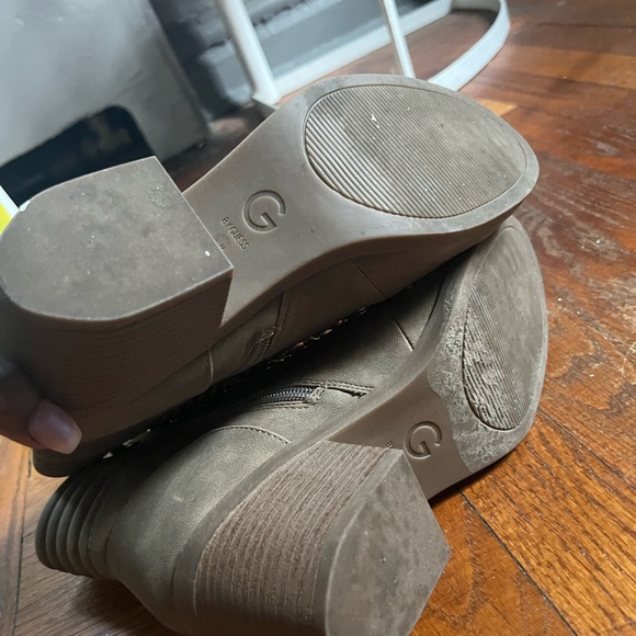 G by guess combat low heel boots - Picture 5 of 5